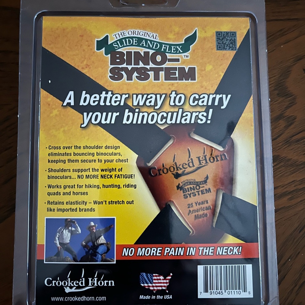 Binocular carrier
The original slide and flex Bino-system 
New in box